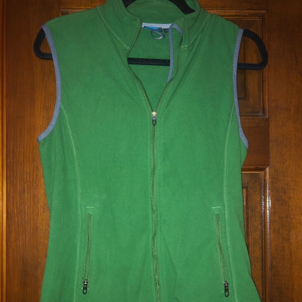 Eastern mountain sports Green fleece vest